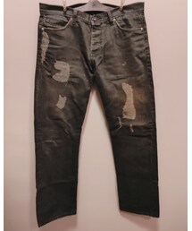 ARMANI EXCHANGE | ダメージ・ボタンフライ仕様・古着(デニムパンツ)