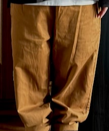 GU | チノパンツ