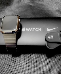 Apple | デジタル腕時計