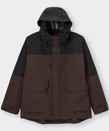 GU | マウンテンパーカー