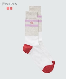 UNIQLO and JW ANDERSON | ラインカラーブロックソックス。コットン100%素材に消臭機能をプラス。カラーブロックやラインが印象的。英国の伝統ある装いに注ぎ込まれたJW Andersonの革新的なデザインと、フィット・素材・機能性を追求するユニクロの服づくりが融合した、新しいLifeWear。 (ソックス/靴下)