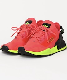 adidas | adidas NMD R1 V2/シグナルピンク(スニーカー)