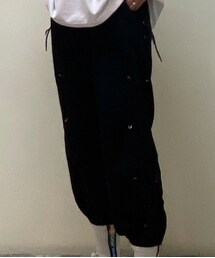 無 | チノパンツ