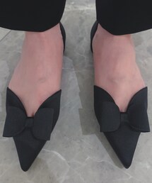 EMPORIO ARMANI | シューズ ¥58,300(バレエシューズ)