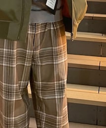 BEAMS | スラックス