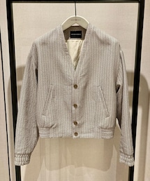 EMPORIO ARMANI | EM005620 TE20588 / F1030 / ¥168.000（¥184.800）(ノーカラージャケット)
