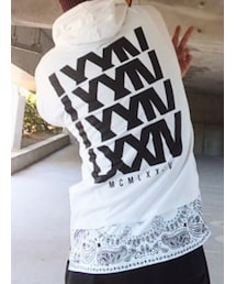 MODISH GAZE | トップス