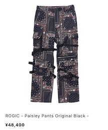 ROGIC | 2018年よりデザイナーMAOによって始動。ペイズリー柄のボンテージパンツは各国のアーティストが着用しROGICの代表的なパンツとなった。(カーゴパンツ)