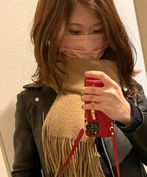 Mila Owen | マフラー
