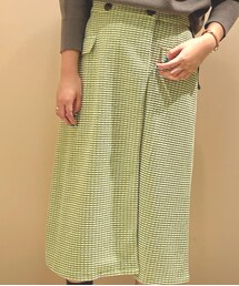 Te chichi | スカート