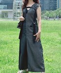 黃淑琦の「オールインワン・サロペット(オールインワン・サロペット)」