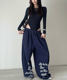 vivu from amood | ASTRO WIDE SWEAT （アストロワイドスウェット）(スウェットパンツ)