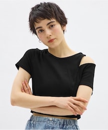 GU | ショルダーカットアウト(Tシャツ/カットソー)