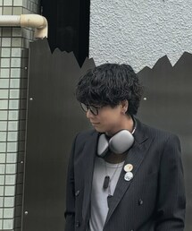 few. | メガネ