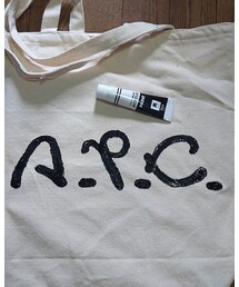 アーペーセー(偽) | よく見るとアーペーセーって書いてるでしょ。アクリル絵の具で直書きしたクソみたいな作品。(トートバッグ)