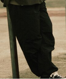 awt | チノパンツ