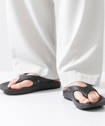 OOFOS | サンダル