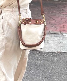 CHARLES & KEITH | ショルダーバッグ