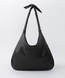 PAZZO | ggu綁帶鋪棉皮革單肩包(ショルダーバッグ)