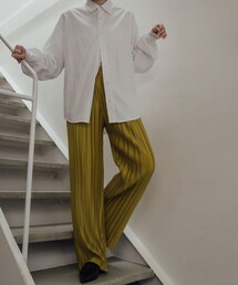 PAZZO | 微光澤直筒壓褶長褲(パンツ)