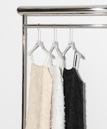 MEIER.Q | 繡花羽毛平領傘擺洋裝(ジャンパースカート)