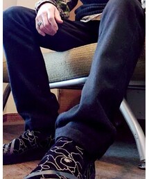 L.H.P | スラックス