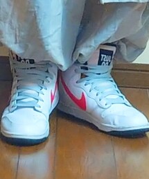 Undefeated × Nike Dunk Lux High

 | スニーカー