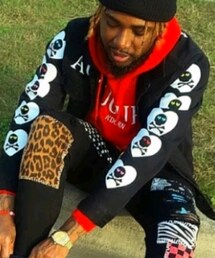 Auguri A'Dorn  | パーカー