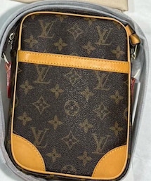 LOUIS VUITTON | ショルダーバッグ