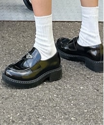 PRADA | ローファー