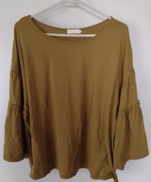 earth music&ecology | earth music＆ecology フレアスリーブ　プルオーバー(Tシャツ/カットソー)