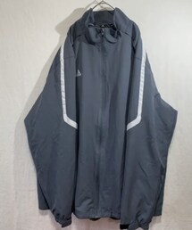 adidas | adidas オーバーサイズナイロンジャケット(ナイロンジャケット)