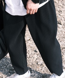 ISSEY MIYAKE | パンツ