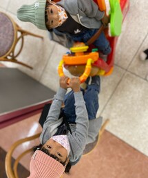 日中は暖かいけど、もう寒いからパーカー必要🥶 | その他