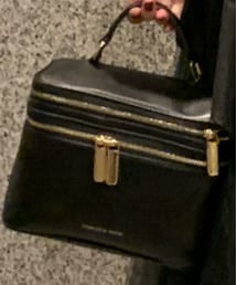 CHARLES & KEITH | ハンドバッグ