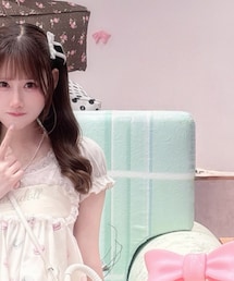 Katie | Tシャツ/カットソー