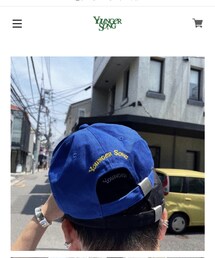 youngersong | youngersong 1からオリジナルで作成した 今の気分にピッタリなキャップ! フロントにはYSロゴを配置し ストリートな雰囲気に合うようなアイテムに! バックにはyounger song刺繍が入っているので どこから見てもyoungerらしい goodなアイテムです! 簡単にはヘタレないツイル生地なので ガシガシ毎日使って頂けます! (キャップ)