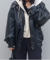 GU | パーカー
