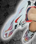 Nike spectrum plus x supremeの「シューズ(スニーカー)」