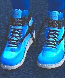 Nevermind | NevermindスニーカーのGunsというモデル。クールなフォルムと色合いがとてもイカしてる。(スニーカー)