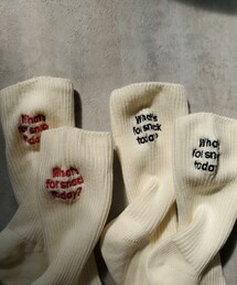 pou | ソックス/靴下