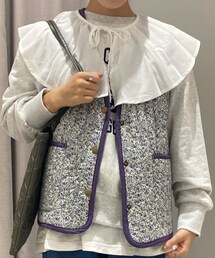 Melan Cleuge | 花柄キルティングベスト(ベスト)