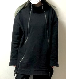NOT CONVENTIONAL | トップス