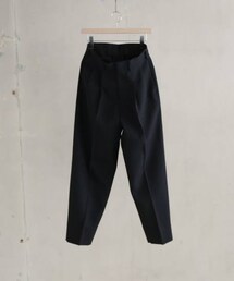 HEUGN | スラックス