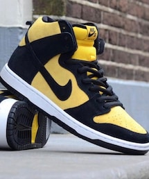 NIKE SB | DUNK HIGH PRO “REVERSE IOWA” VARSITY MAIZE/BLACK(スニーカー)