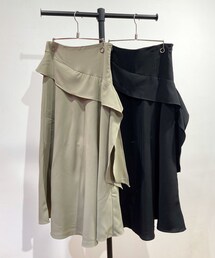 di colore | スカート
