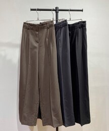 di colore | スラックス