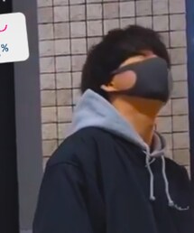 GU | パーカー