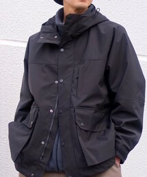 GU | マウンテンパーカー