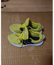 adidas | スニーカー